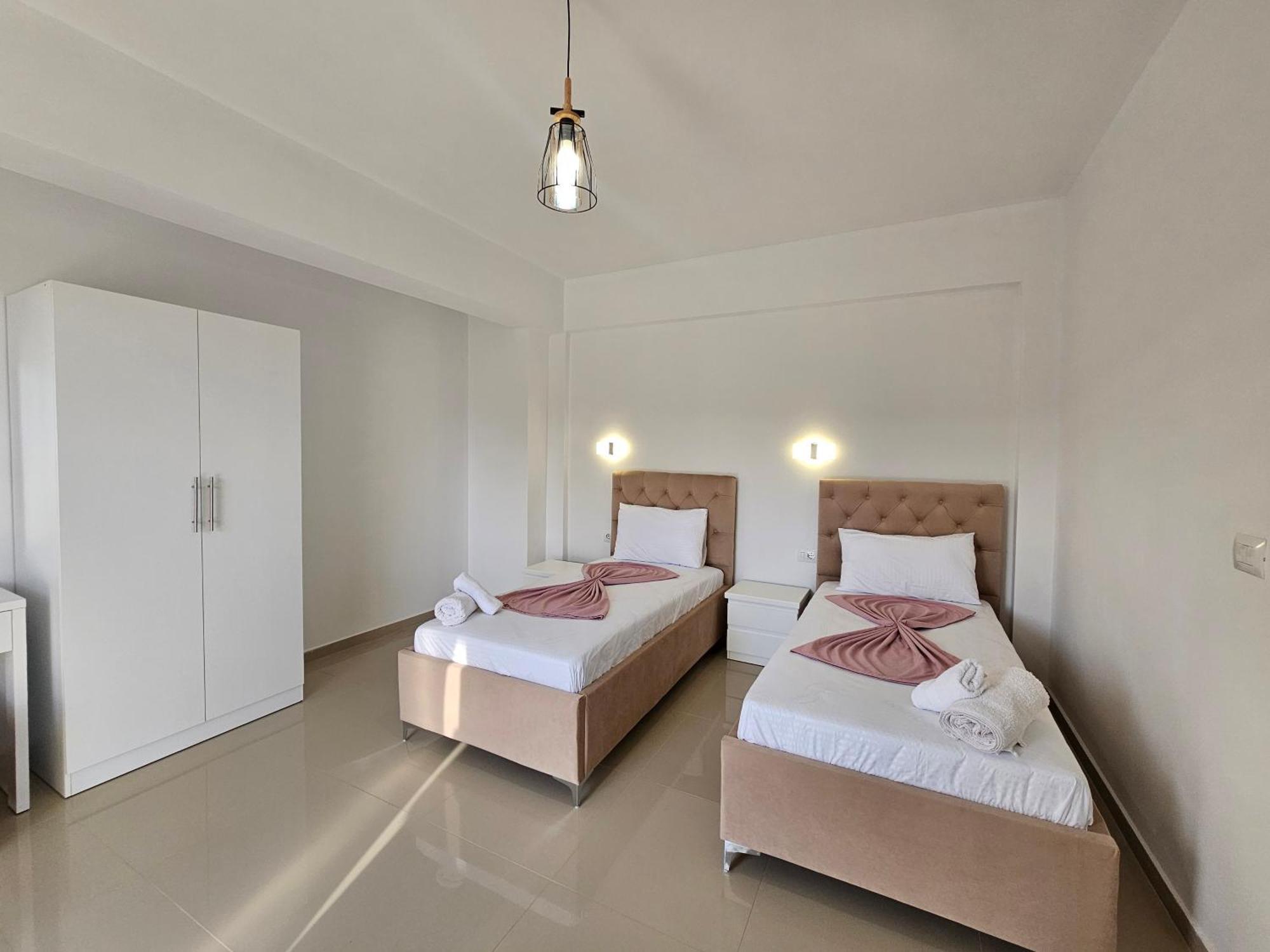 Hotel Irini Саранде Екстериор снимка