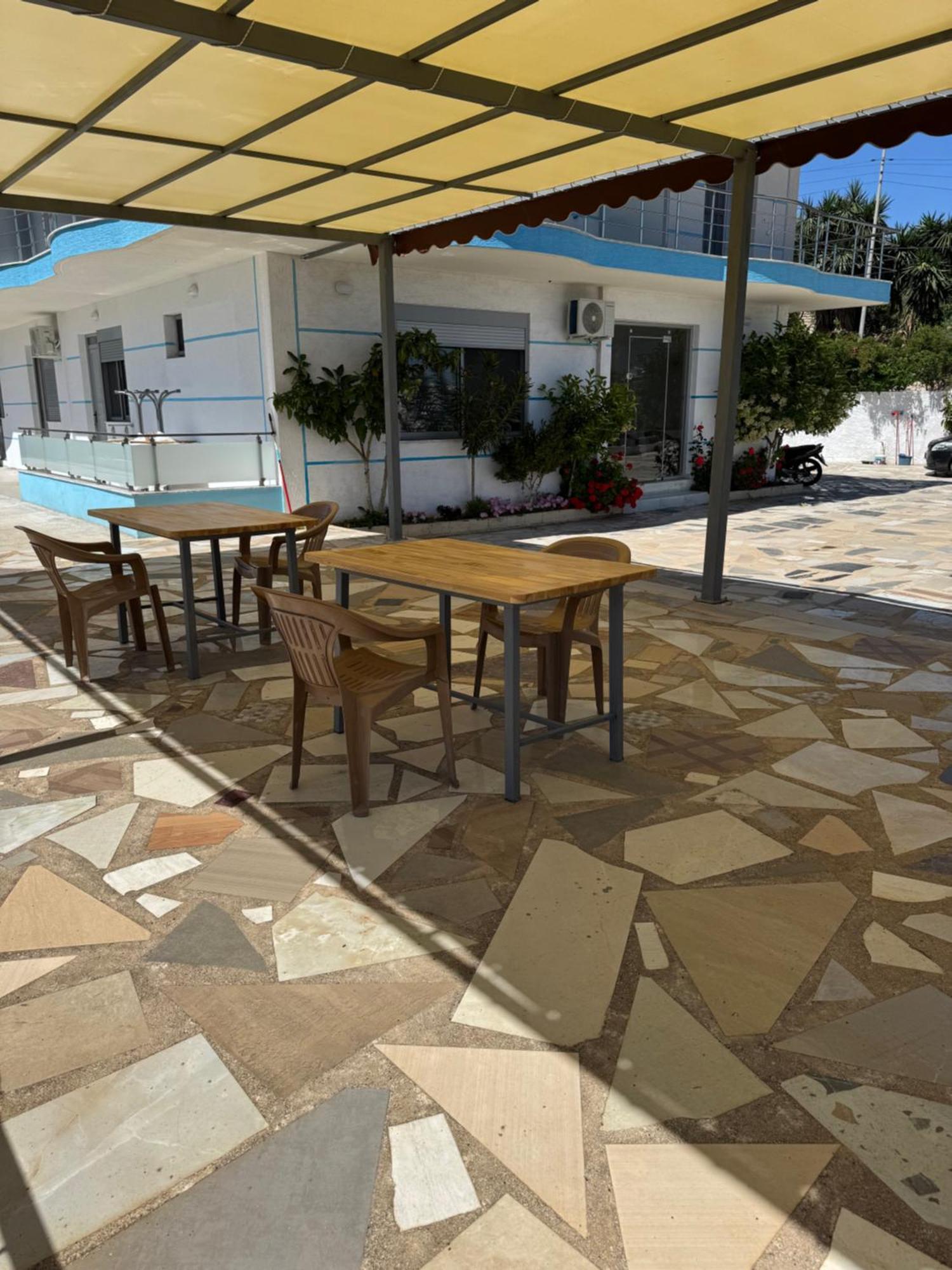 Hotel Irini Саранде Екстериор снимка