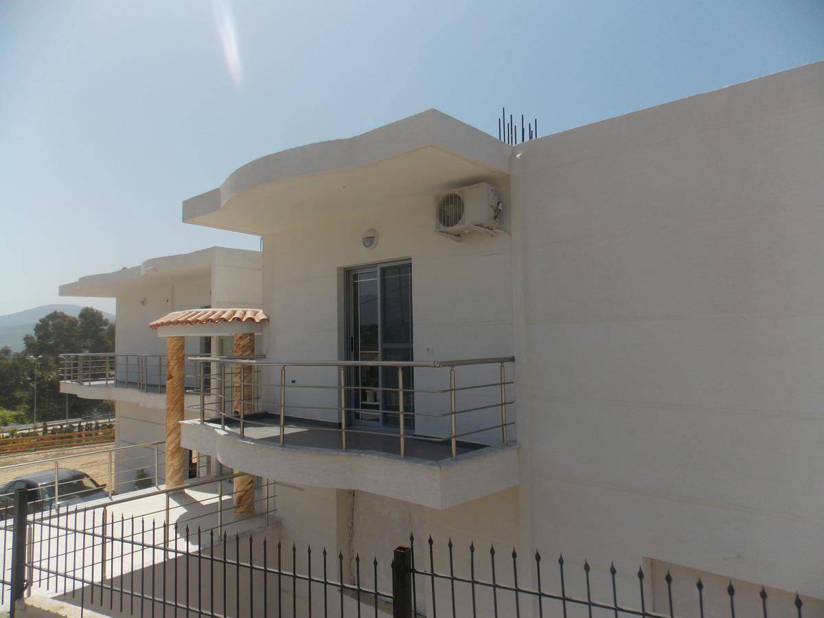 Hotel Irini Саранде Екстериор снимка