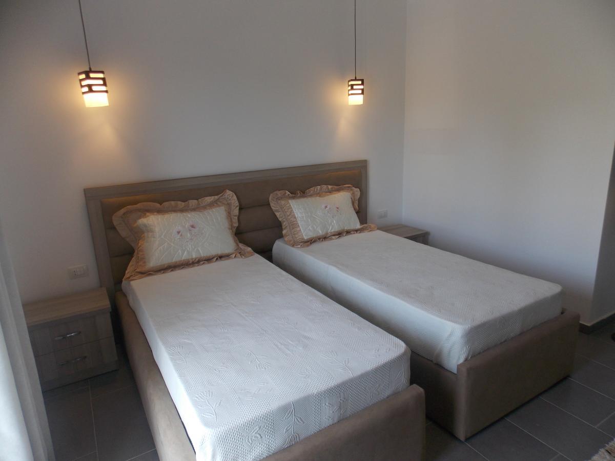 Hotel Irini Саранде Екстериор снимка